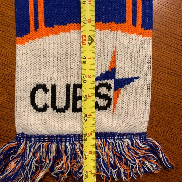 Vintage Retro Cues Scarf - Picture 4 of 4